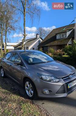 Седан Ford Focus 2013 в Бучі