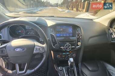 Хэтчбек Ford Focus 2017 в 