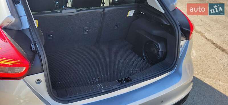 Хэтчбек Ford Focus 2017 в Вишневом фото 9 Хэтчбек Ford Focus 2017 в Вишневом