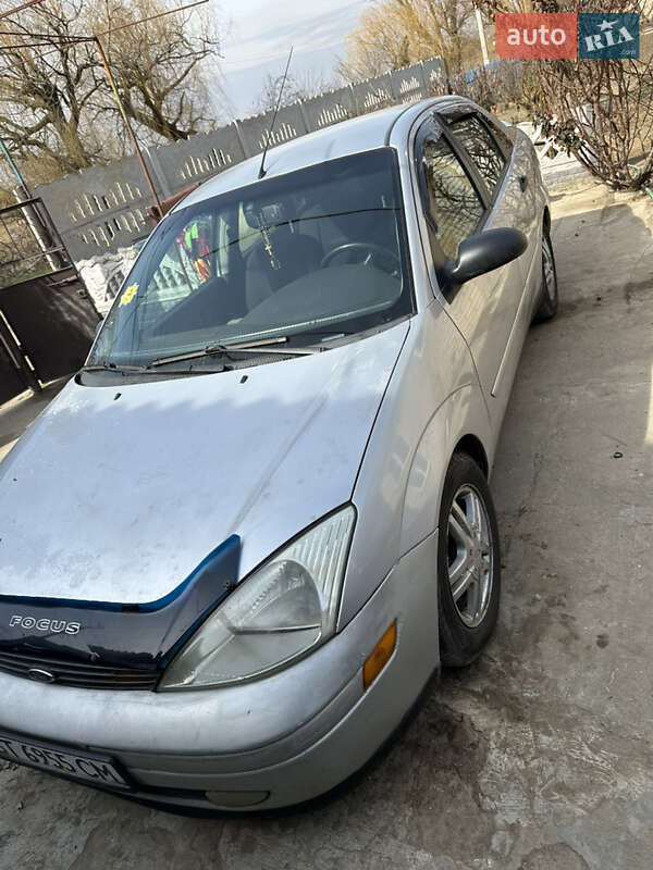 Седан Ford Focus 2001 в Херсоне