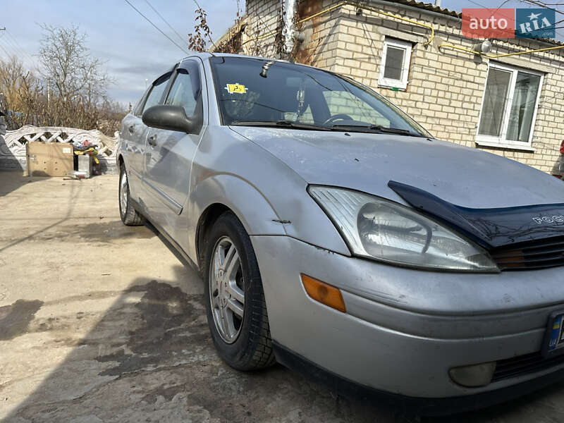 Седан Ford Focus 2001 в Херсоне