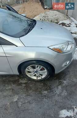 Седан Ford Focus 2012 в Днепре