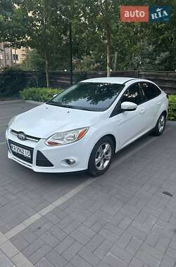 Седан Ford Focus 2013 в 