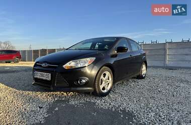 Хэтчбек Ford Focus 2012 в Радивилове