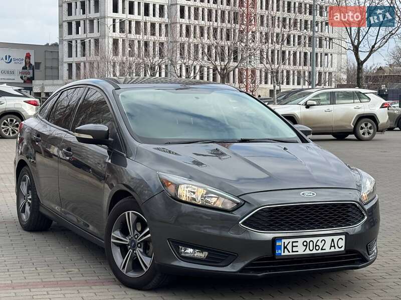 Седан Ford Focus 2017 в 