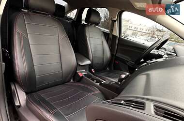 Седан Ford Focus 2018 в 