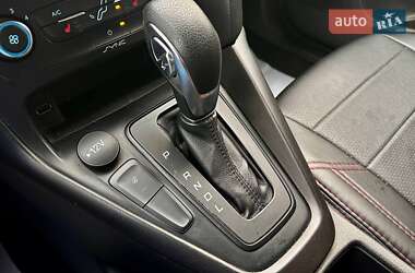 Седан Ford Focus 2018 в 