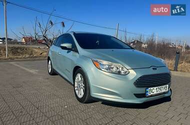 Хэтчбек Ford Focus 2012 в Стрые