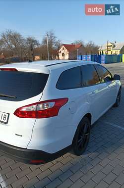 Универсал Ford Focus 2014 в 