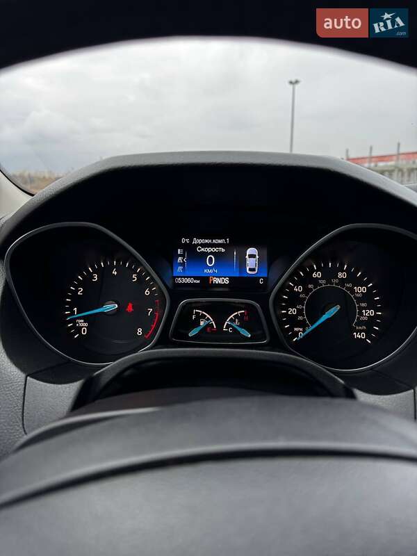 Хэтчбек Ford Focus 2015 в Львове