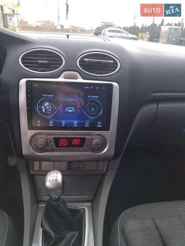 Хэтчбек Ford Focus 2009 в Львове