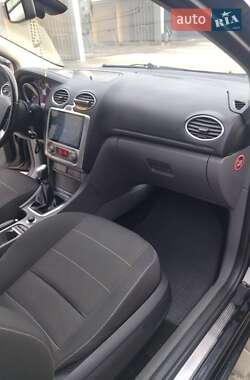 Хэтчбек Ford Focus 2009 в Львове