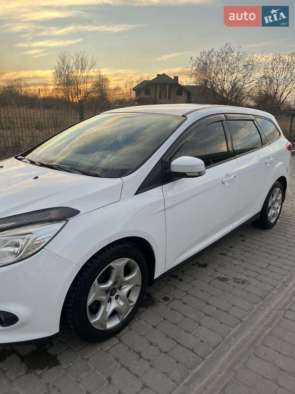 Універсал Ford Focus 2014 в Дрогобичі
