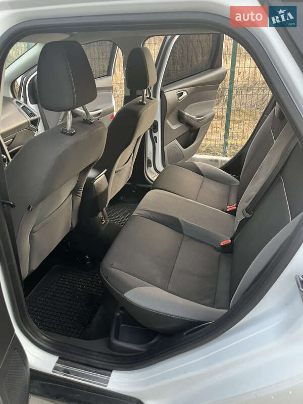 Універсал Ford Focus 2014 в Дрогобичі