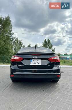 Седан Ford Focus 2014 в Києві