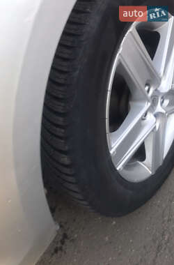 Хэтчбек Ford Focus 2006 в 
