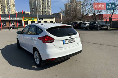 Хэтчбек Ford Focus 2015 в Киеве