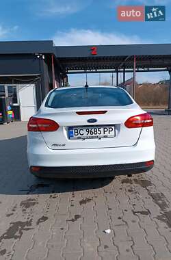 Седан Ford Focus 2017 в 