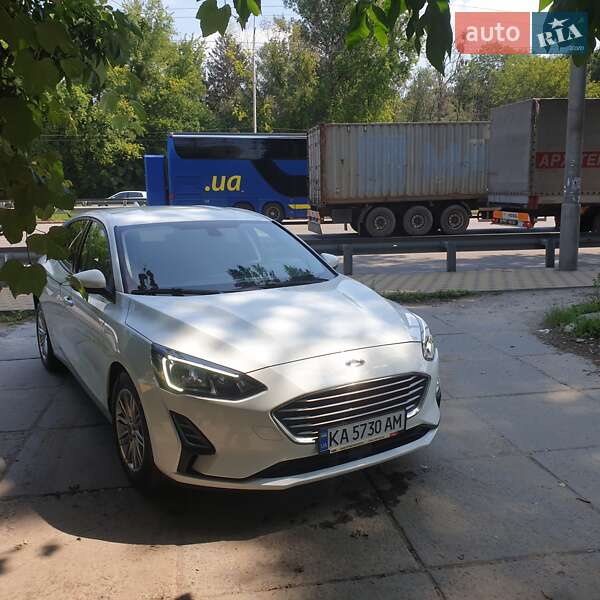 Хэтчбек Ford Focus 2019 в Киеве