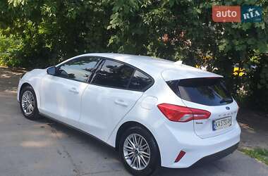 Хэтчбек Ford Focus 2019 в 