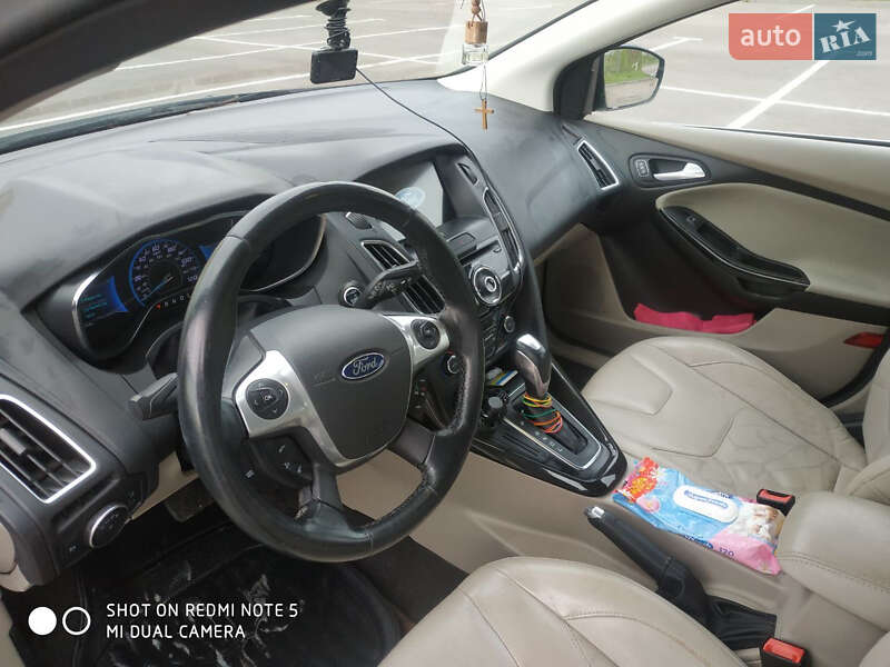 Хэтчбек Ford Focus 2015 в Ровно