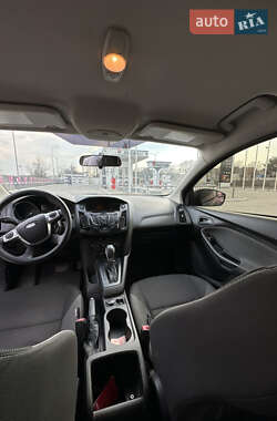 Седан Ford Focus 2013 в 
