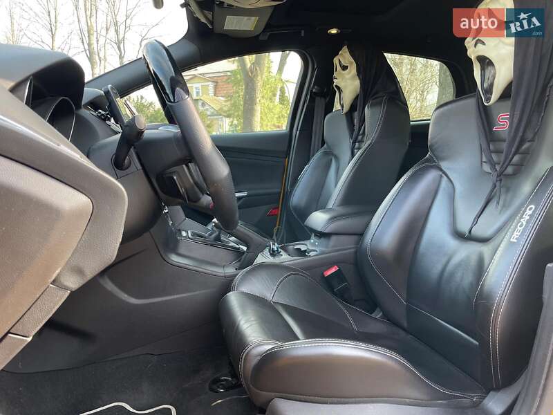 Хэтчбек Ford Focus 2013 в Киеве