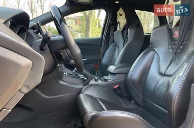 Хэтчбек Ford Focus 2013 в 
