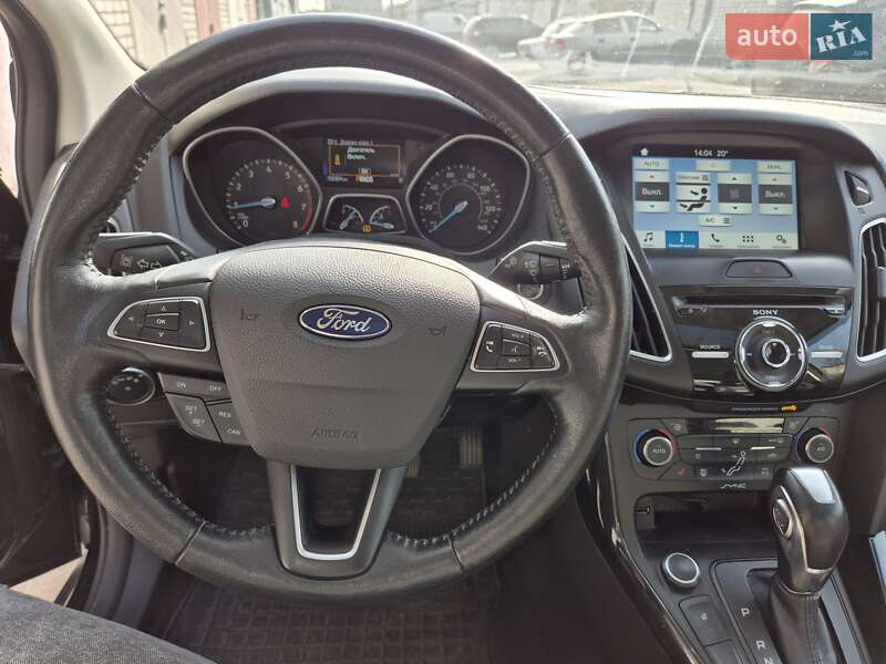 Седан Ford Focus 2016 в Днепре