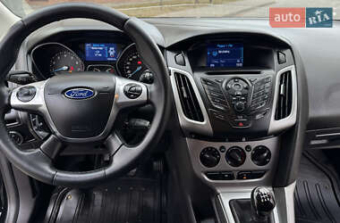 Универсал Ford Focus 2014 в 