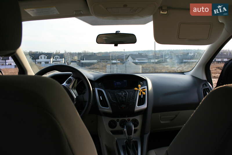 Хэтчбек Ford Focus 2014 в Киеве фото 28 Хэтчбек Ford Focus 2014 в Киеве