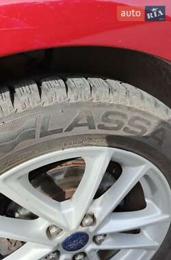 Седан Ford Focus 2013 в 