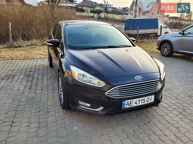 Хэтчбек Ford Focus 2016 в Львове