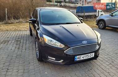Хэтчбек Ford Focus 2016 в 