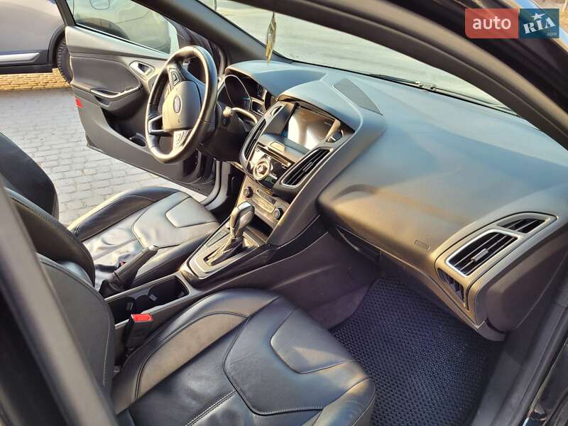 Хэтчбек Ford Focus 2016 в Львове