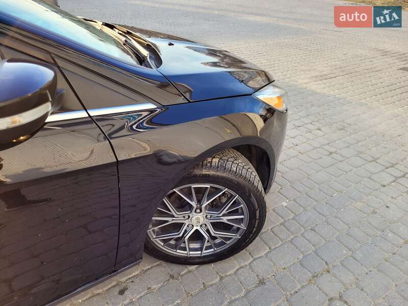 Хэтчбек Ford Focus 2016 в Львове