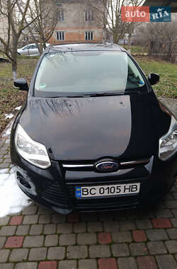 Хэтчбек Ford Focus 2011 в Городке