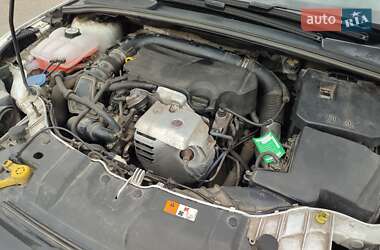 Хэтчбек Ford Focus 2014 в 