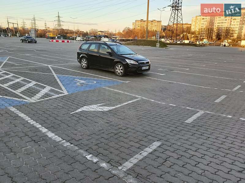 Універсал Ford Focus 2010 в Дублянах