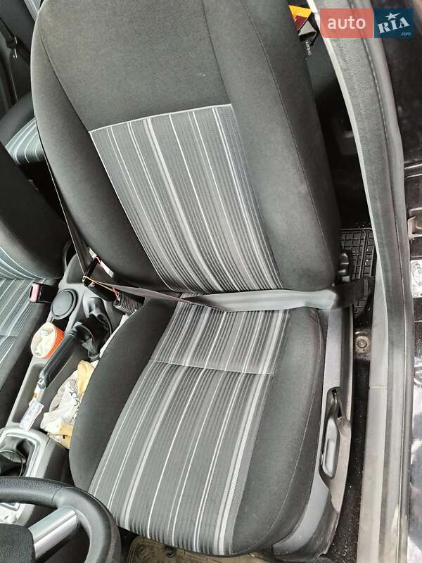 Універсал Ford Focus 2010 в Дублянах