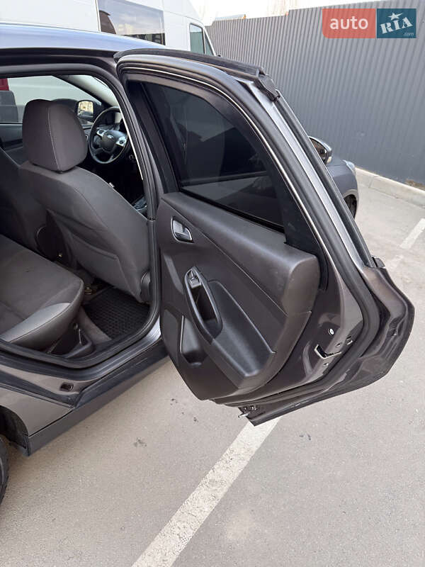 Седан Ford Focus 2014 в Калиновке фото 7 Седан Ford Focus 2014 в Калиновке