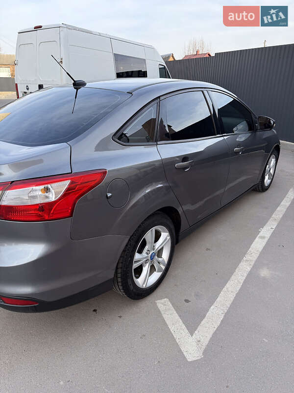 Седан Ford Focus 2014 в Калиновке фото 9 Седан Ford Focus 2014 в Калиновке