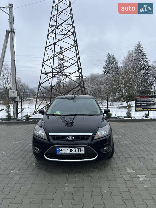 Універсал Ford Focus 2010 в Старому Самборі фото Універсал Ford Focus 2010 в Старому Самборі