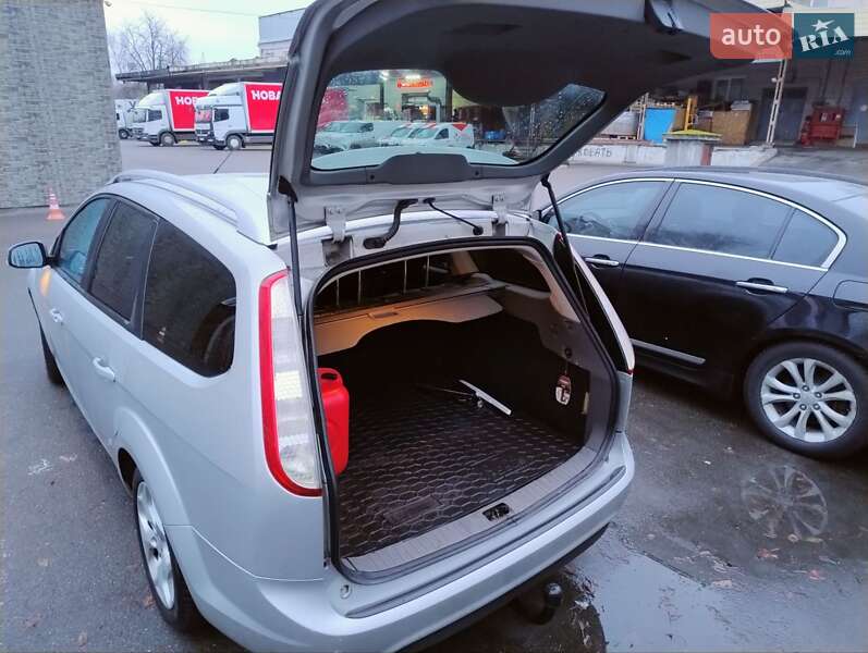 Универсал Ford Focus 2008 в Киеве