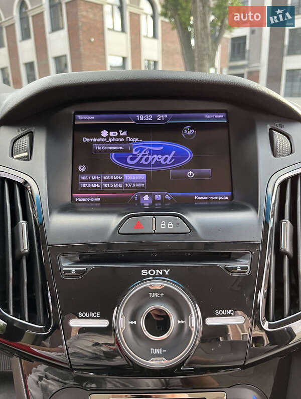 Хэтчбек Ford Focus 2013 в Киеве фото 14 Хэтчбек Ford Focus 2013 в Киеве