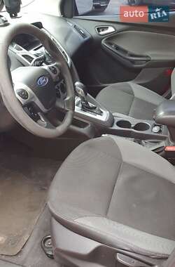 Седан Ford Focus 2014 в 