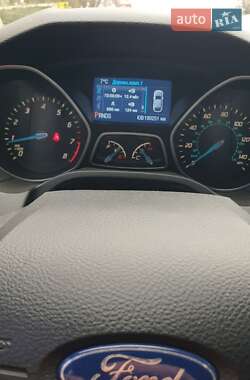 Седан Ford Focus 2014 в 