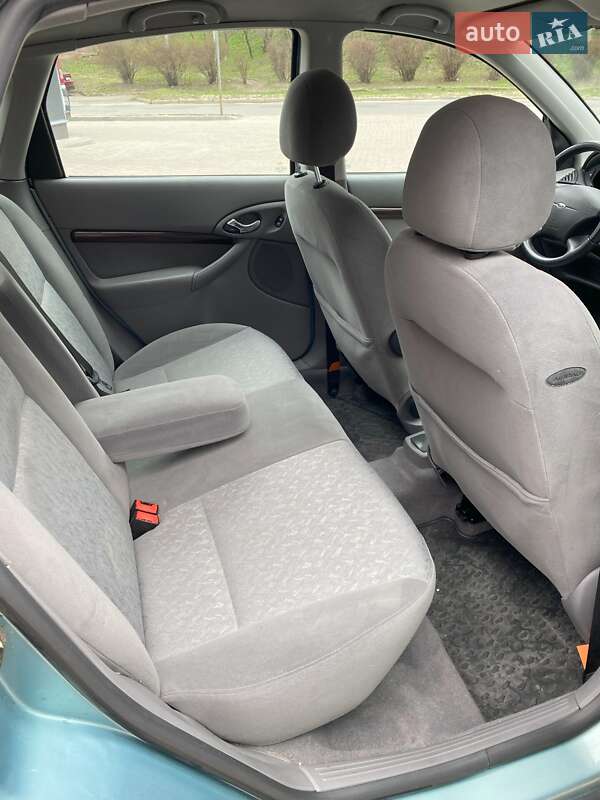 Хетчбек Ford Focus 1998 в Тернополі