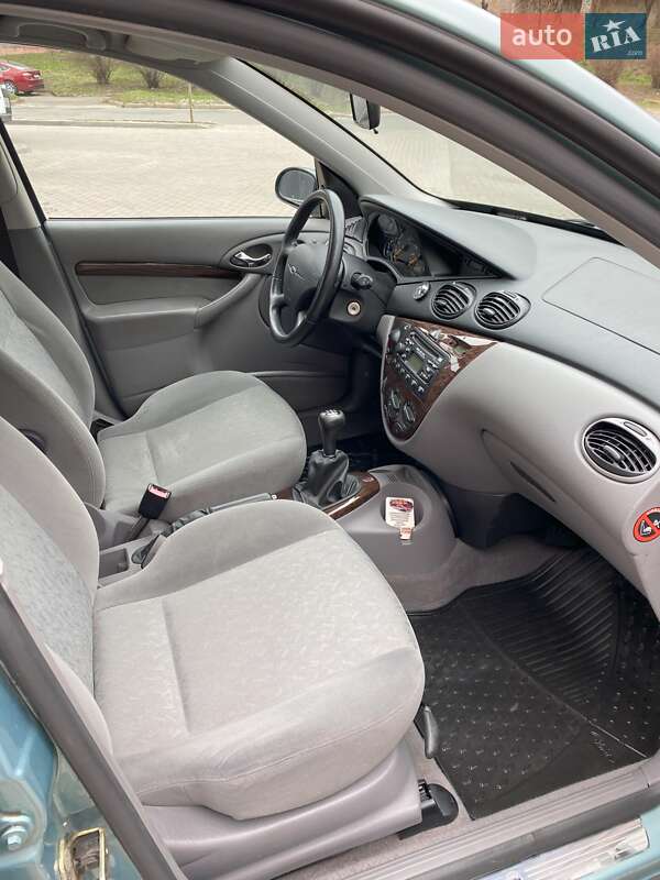 Хетчбек Ford Focus 1998 в Тернополі