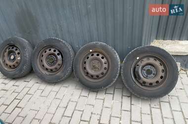 Хэтчбек Ford Focus 1998 в 